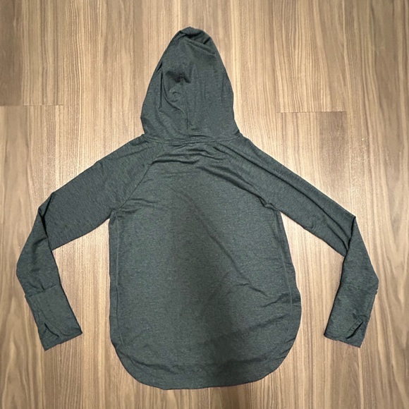 Athleta Uptempo Hoodie Sweatshirt in Bali Green/Oceanic Teal - Picture 4 of 10